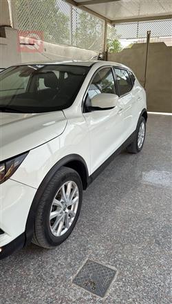 نيسان روج سبورت